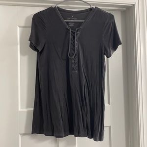 American Eagle - women’s - medium